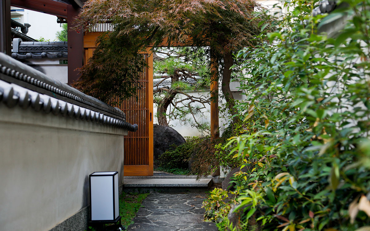 庭之宿 - 新大阪 日本庭園の家 -Residence inn Niwanoyado-